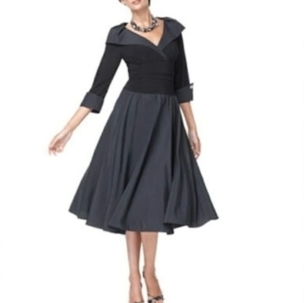 CollarJessica. Sleeve V-Neck Dress with Collar